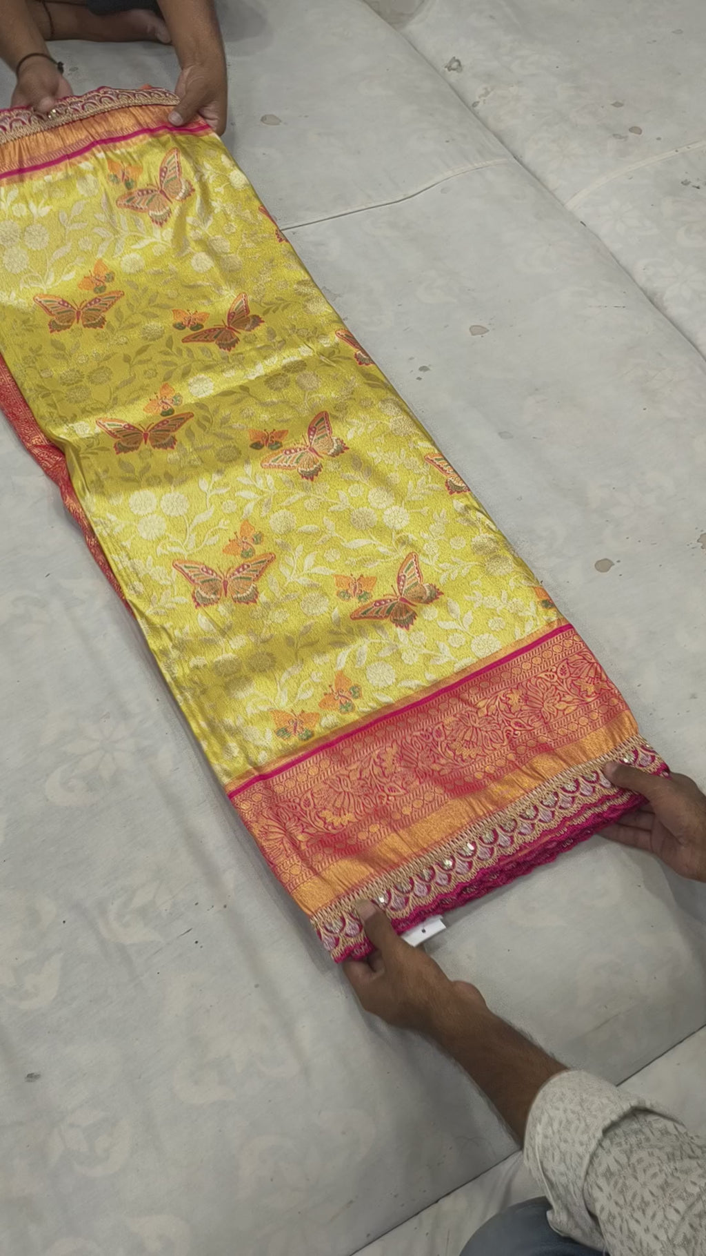 Yellow And Pink Banarasi Silk Saree For women With Unstitched Blouse