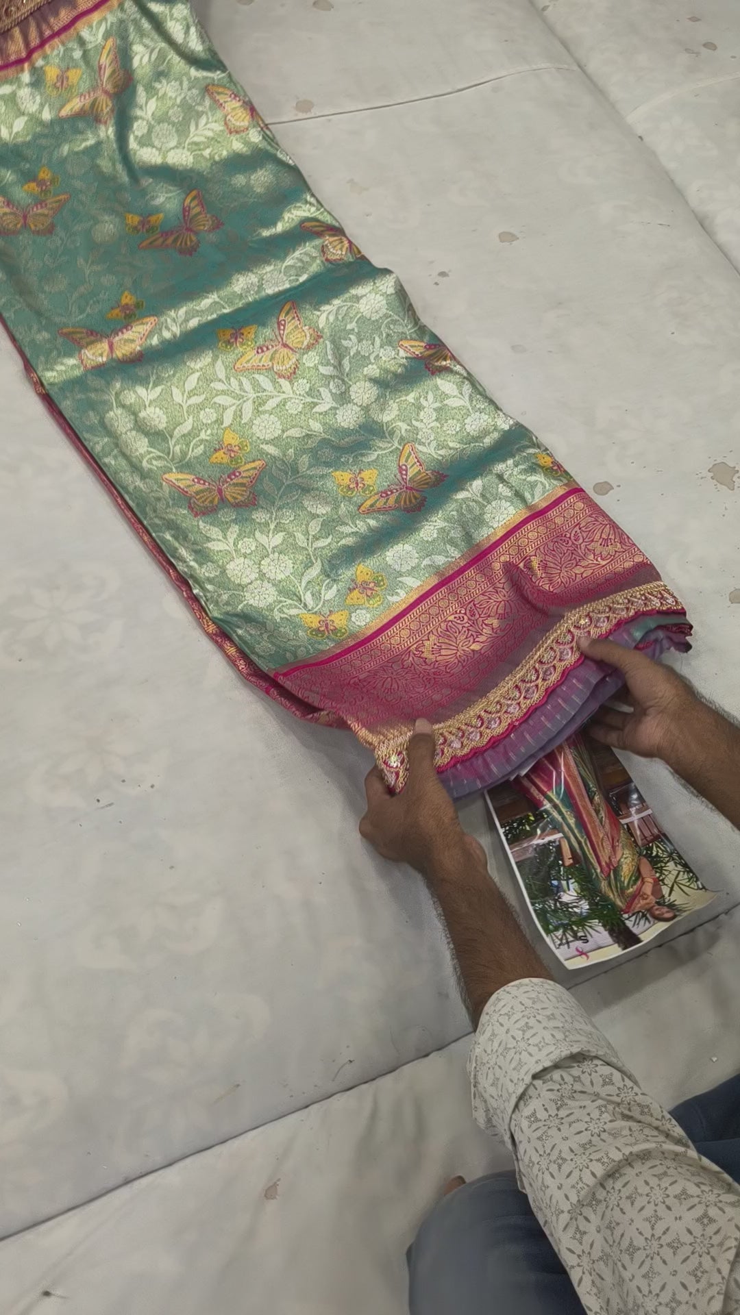 Sea Green And Pink Banarasi Silk Saree For women With Unstitched Blouse